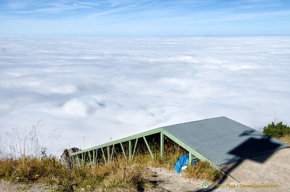 Take-off point for hang gliders