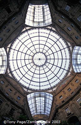 Glass ceiling and dome covering the Galleria Vittorio Emanuele II
[Milan - Italy]