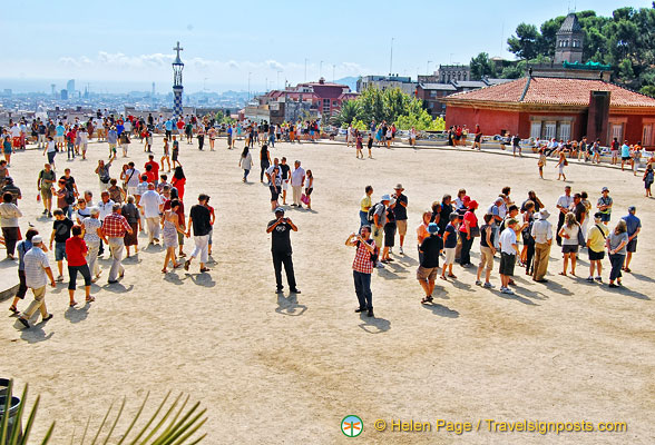 The large plaza area of Parc Guell
