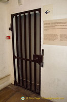 This gate was the only entrance to the Conciergerie during the 17th and 18th centuries