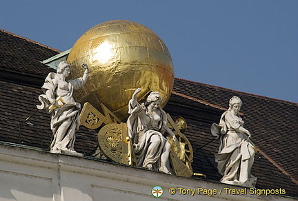 Sculptures on roof of the Austrian National Library