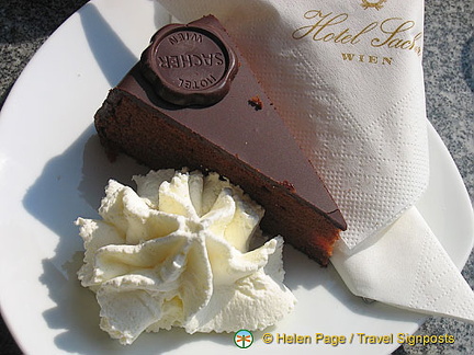 Delicious sacher torte 