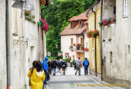 Walking tour of Weissenkirchen