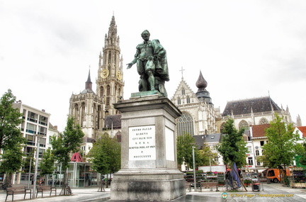 Statue of Rubens on Groenplaats