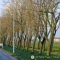 Channel Ferry and Road to Antwerp (被訪問過 1117 次) Channel Ferry and Road to Antwerp