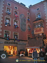 Cafe Munding Konditorei , the most traditional confectioners in town