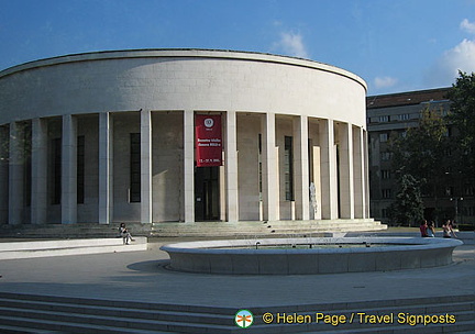 HDLU Art Gallery on Trg Zrtava Fasizma  (Victims of Fascism Square)