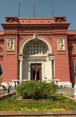 To have a good viewing of all the exhibits, one would need to spend a couple of days here.
[Egyptian Museum - Cairo - Egypt]