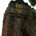 Chester | Cheshire | England (2241 ביקורים) Along the wall you will come across towers and gates as in this Charles 1st Tower [Chester - England... Chester | Cheshire | England