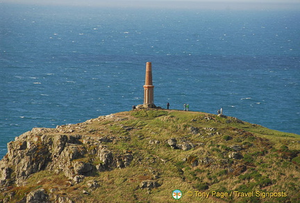 Lands-End-Cornwall AJP 0499