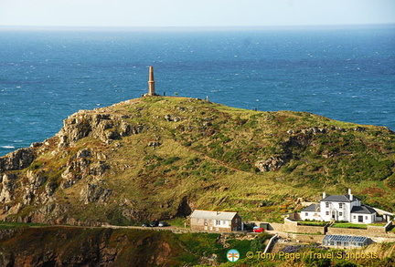 Lands-End-Cornwall AJP 0500