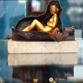 An exquisite piece of antique (2376 visits) Camden Passage, London An exquisite piece of antique