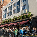 The Globe, a pub on Marylebone Road