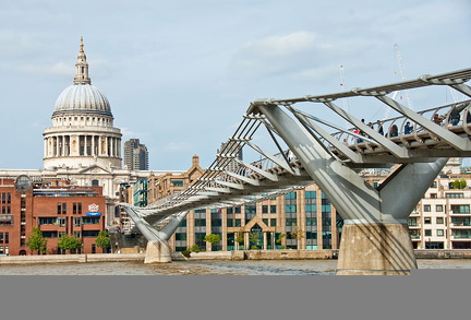 Millenium Bridge