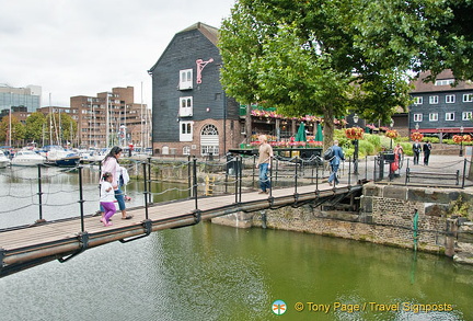 Telford Footbridge