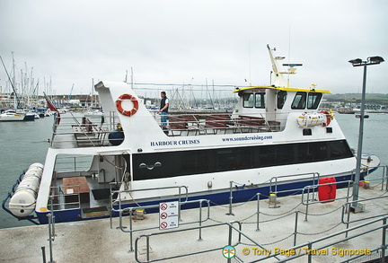 Our harbour cruise boat