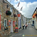 The Mermaid Seafood restaurant at 21 Fish Street (2861 visingar) The Mermaid uses fish straight from the quay of St Ives. Lobster is a specialty in the summer month... The Mermaid Seafood restaurant at 21 Fish Street