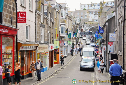 View down Tregenna Place