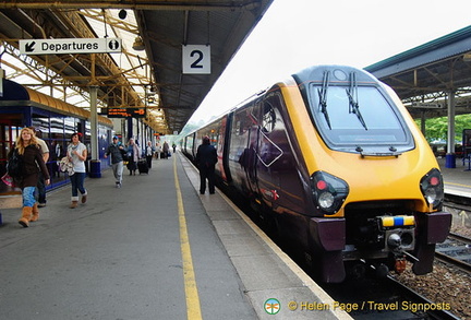 Torquay station