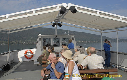 Annecy boat cruise