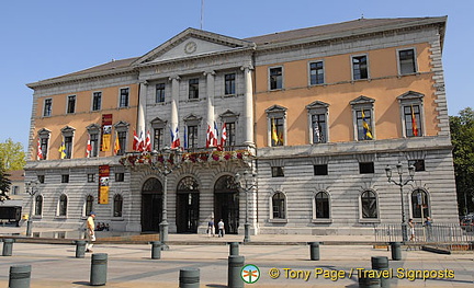 Annecy Hôtel de Ville