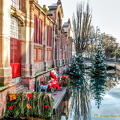 Quai de la Poissonnerie (1425 gweladenn) The Marché Couvert borders the Quai de la Poissonnerie and the Christmas decorations are by the Mar... Quai de la Poissonnerie