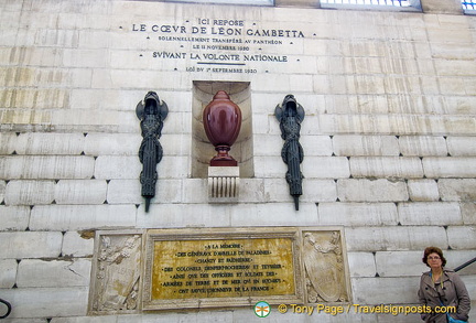 Urn with the heart of Léon Gambetta, 45th Prime Minister of France