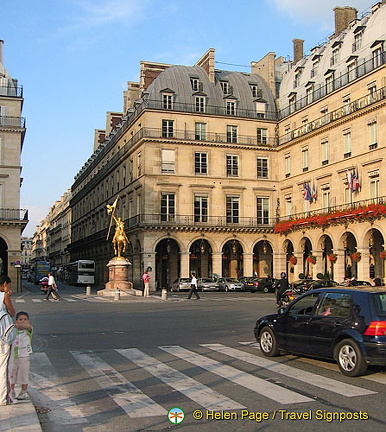 Right Bank, Paris (853 visits) Right Bank, Paris