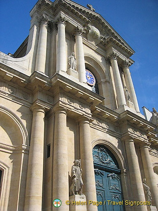 Right Bank, Paris (863 besøk) Right Bank, Paris