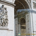 Right Bank, Paris (1431 návštev) Sculpture on the Arc de Triomphe column Sculpture on the Arc de Triomple column Right Bank, Paris