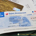 Shopping in Paris (H)