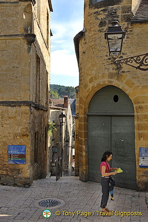 Sarlat-la-Caneda (825 visits) Sarlat-la-Caneda