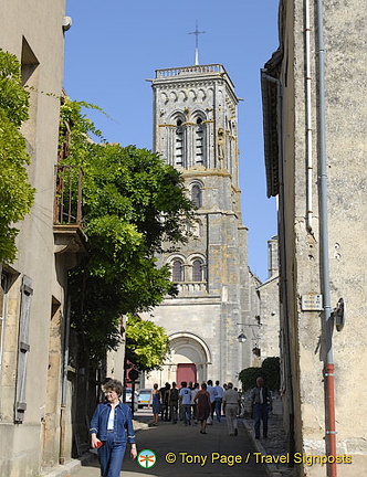 Vezelay - France (1784 visits) Vezelay - France