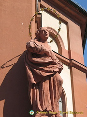 One of many religious statues in town