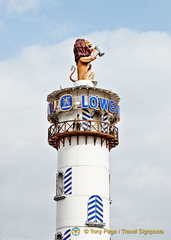 Lowenbrau lion