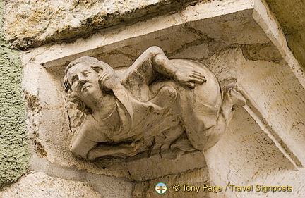 [Regensburg - Danube River Cruise - Germany]