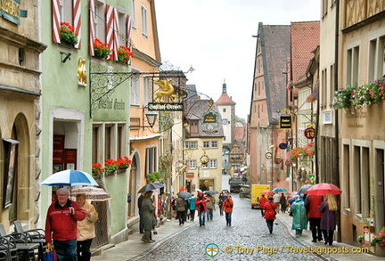 Obere Schmeidgasse, the main street linking the Siebersturm and the Marktplatz