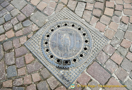 Coat of arms of Trier consists of St. Peter holding the key to Heaven in his right hand and a book in his left