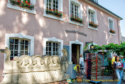 Weinstube Kesselstatt with its spectacular Viking stone sculpture