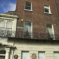 Dublin - Ireland (1220 visite) This was the home of Oscar Wilde. Not all the windows are what they appear to be; some are painted o... Dublin - Ireland