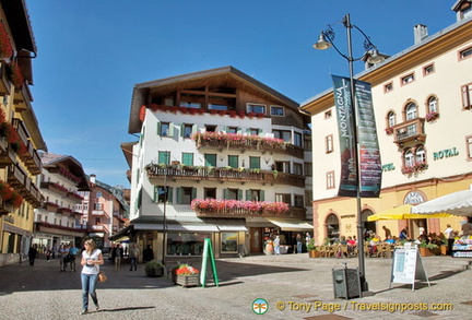 cortina-d-ampezzo AJP0591