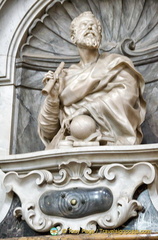 Galileo monument 