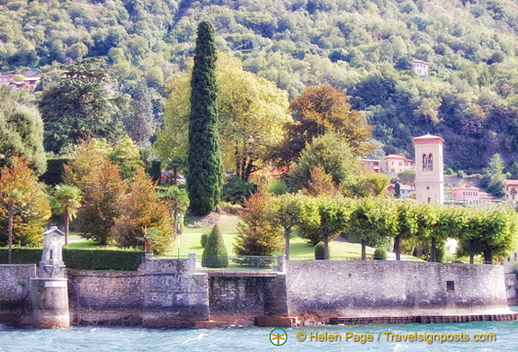The gardens in Torno