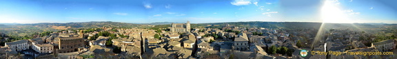 A great panoramic view from the top of Torre del Moro