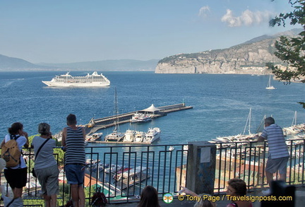 Watching the activities at the Marina Piccola