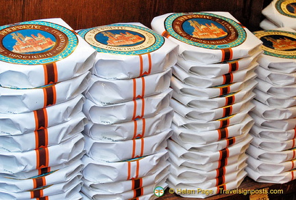 Stacks of panforte from Antica Drogheria Manganelli at via di Città 71