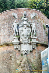 Medici coat of arms