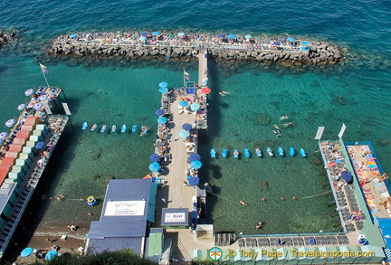 Marameo Beach and restaurant