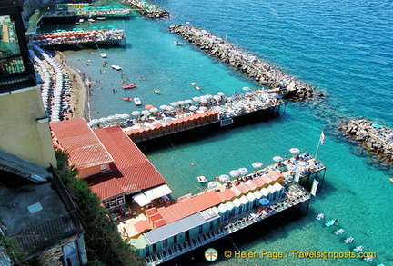 Leonelli's Beach at Marina Piccola