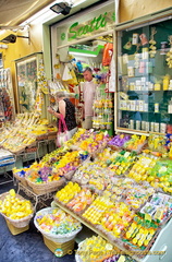 Scotti, one of the many gift shops in Sorrento